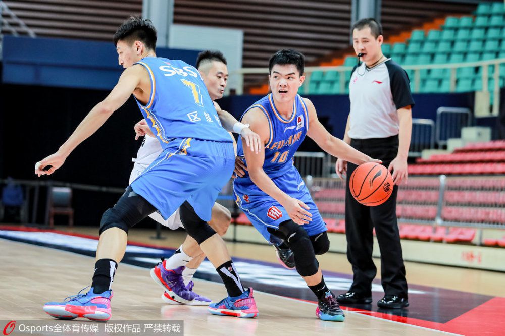 篮球方面NBA今日有多场好戏上演，由于CBA暂停，晚间韩篮甲将成为主流赛事。